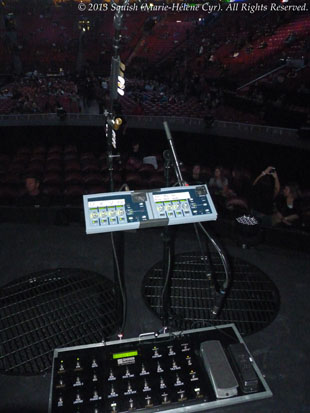 Deuxième visite backstage avant le spectacle de Bon Jovi au Centre Bell, Québec, Canada (14 février 2013)